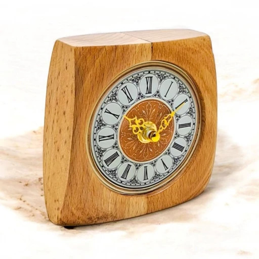 ساعت چوبی دست ساز