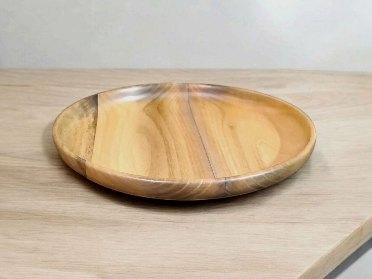 بشقاب چوبی بزرگ