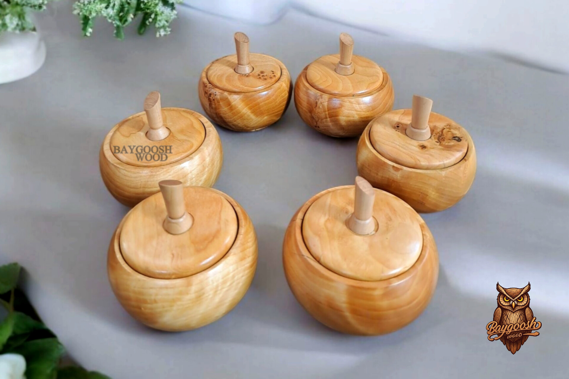 قندان چوبی از جنس چوب